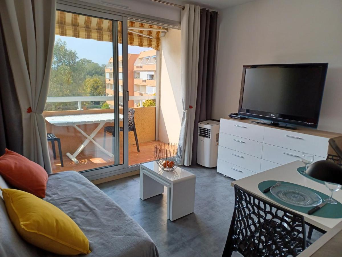 Appart Cosy En Bord De Mer - Port Santia Lucia St Raphael Saint-Raphael  Luaran gambar