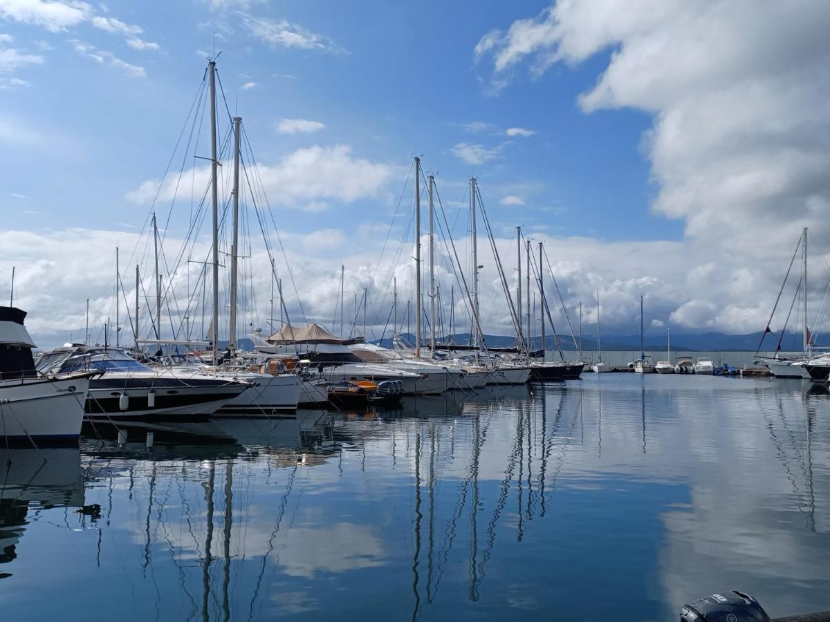 Appart Cosy En Bord De Mer - Port Santia Lucia St Raphael Saint-Raphael  Luaran gambar