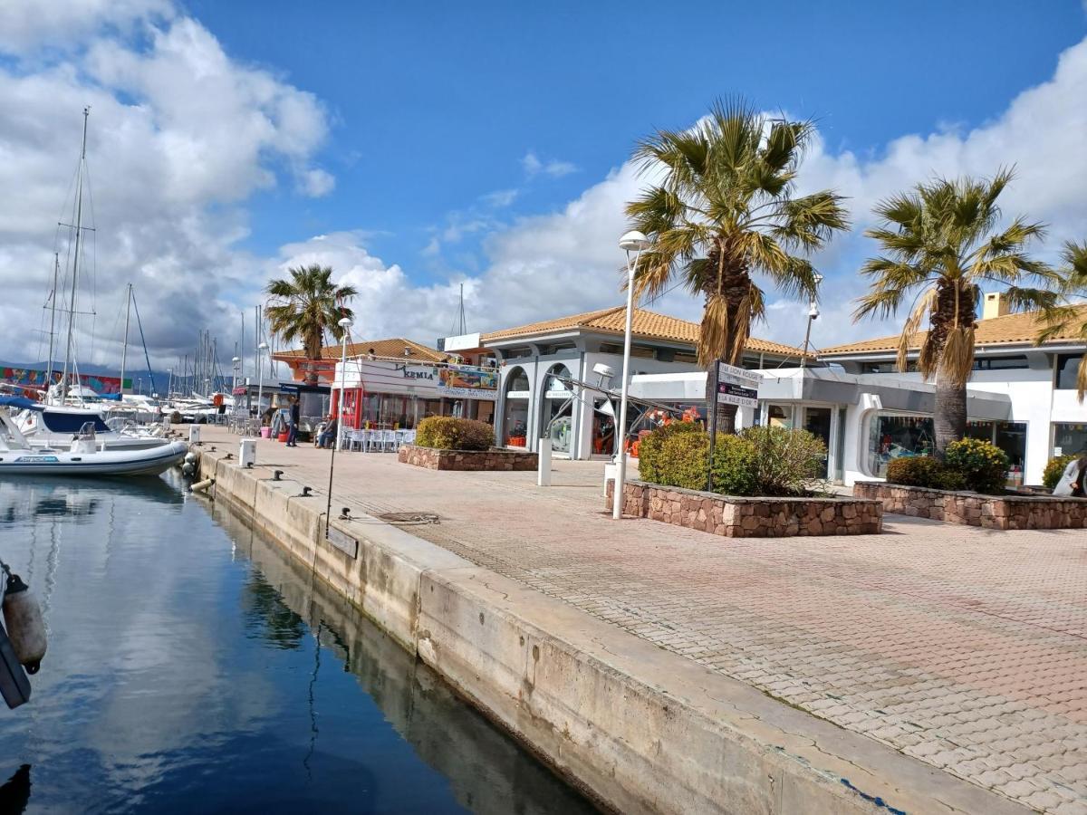 Appart Cosy En Bord De Mer - Port Santia Lucia St Raphael Saint-Raphael  Luaran gambar